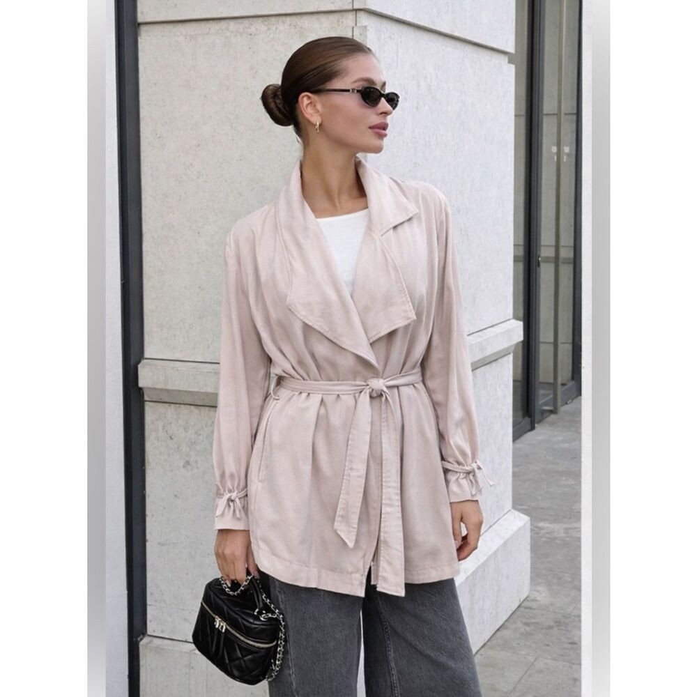 Gianni Bini Tencel Belted Trench Jacket Size L Soft Taupe Draped Fall Layer